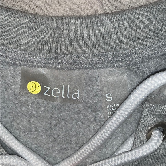 Zella sweatshirt - Picture 5 of 5